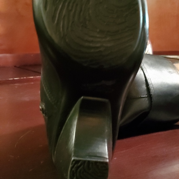 Dansko leather riding boots. Size 40 European, US size 9 - Picture 3 of 3